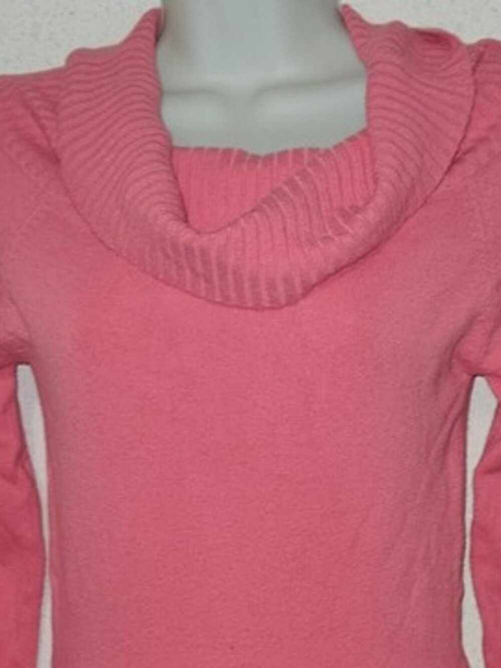 twentyOne stylish sweater with cowl neck
